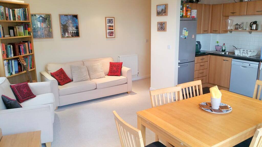 Cambridge Central Station Serviced Apartment