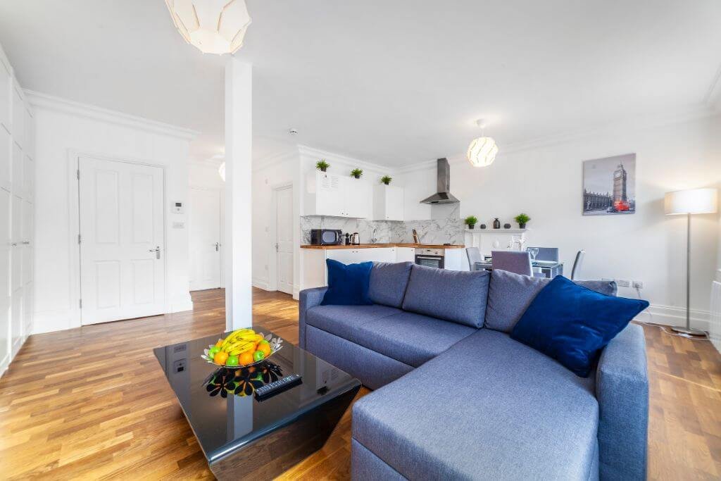 London Devonshire 7 Ideal C Workspace