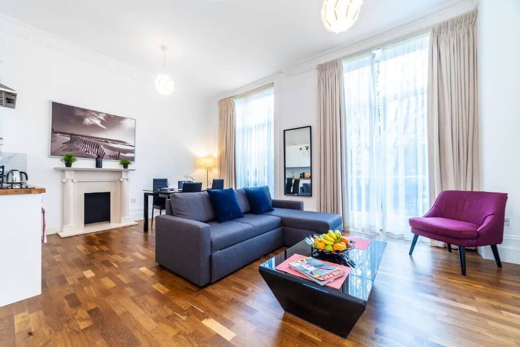 London Devonshire 5 1BDR Apt