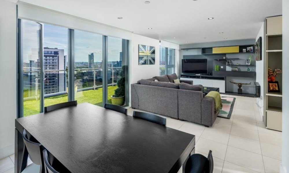 Corporate Stays UK - Streamlight Penthouse Living